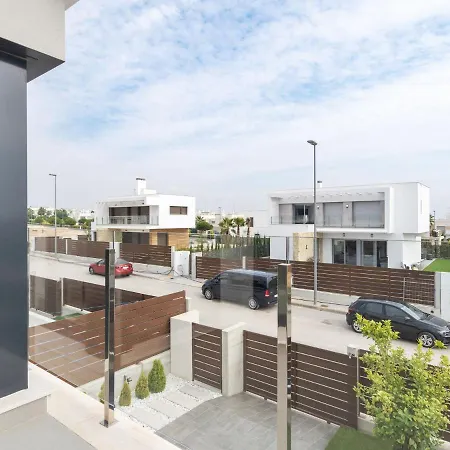 Villa Belvilla By Oyo Casa Bali 11